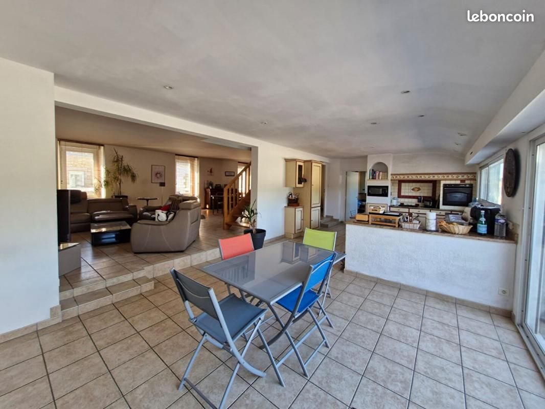 Appartement à vendre, 174m², Belz