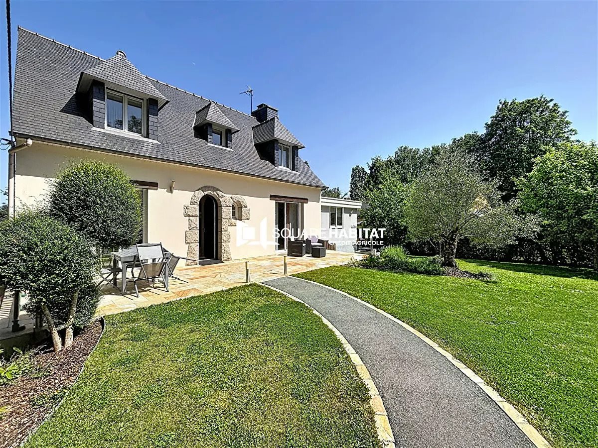 Maison à vendre, 142m², Saint-Méen-le-Grand