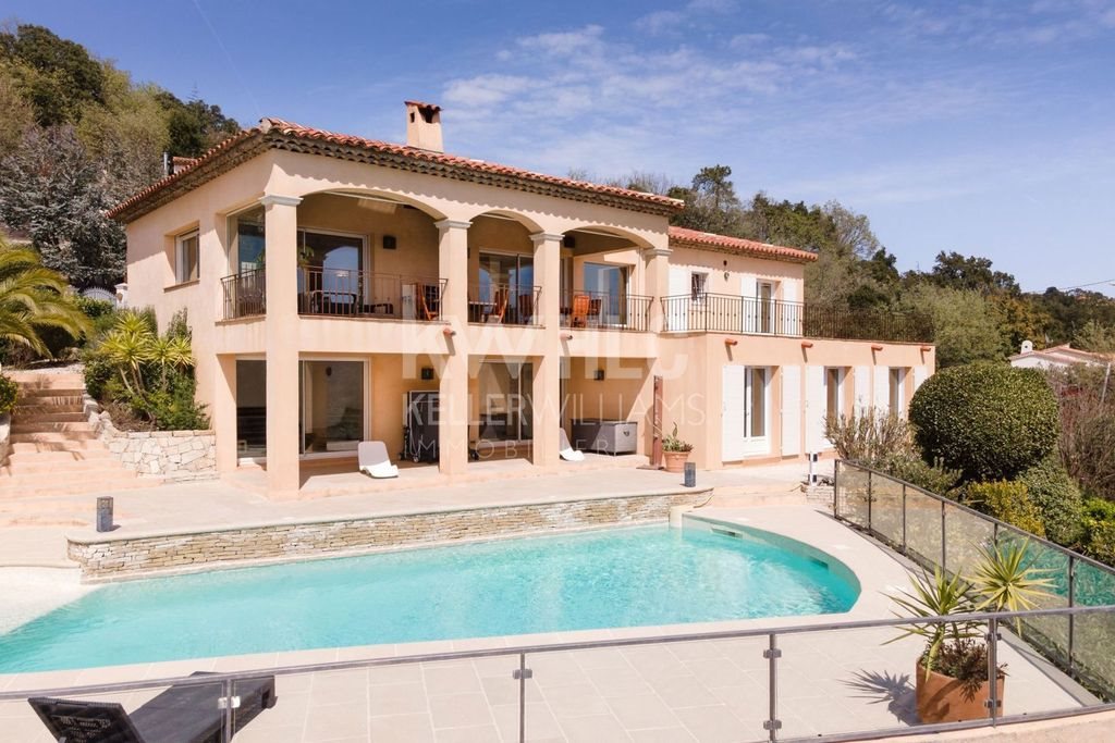 Maison à vendre, 210m², Les Adrets-de-l'Estérel