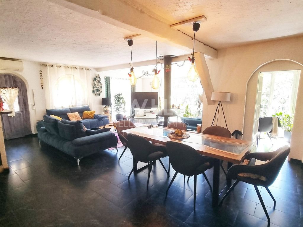 Maison à vendre, 160m², Tourrettes-sur-Loup