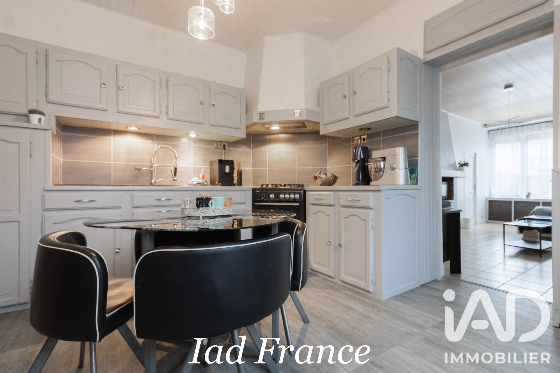 Maison à vendre, 125m², Nézel