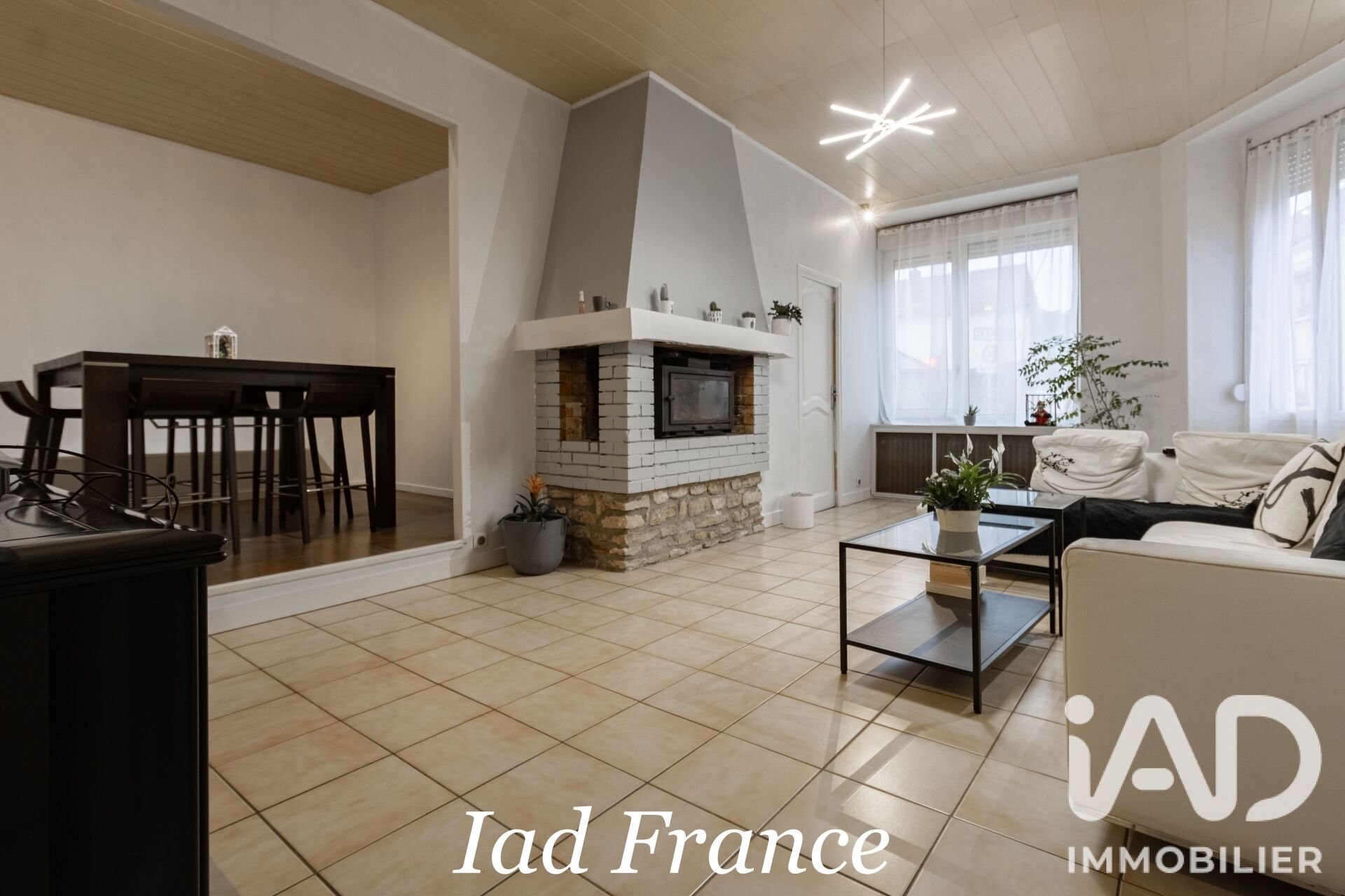 Maison à vendre, 125m², Nézel