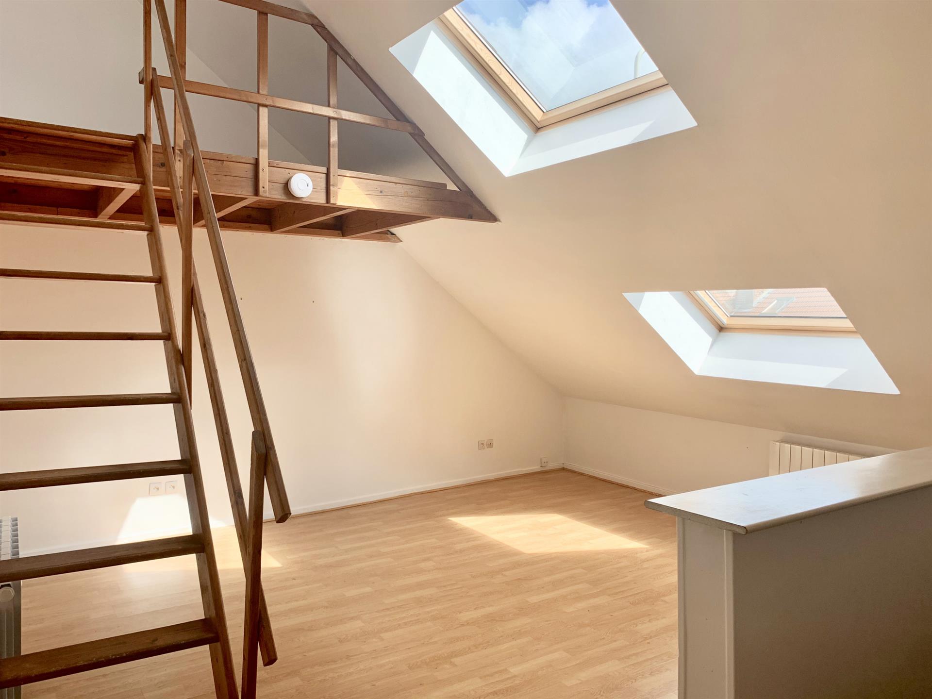Appartement à vendre, 59m², Reims