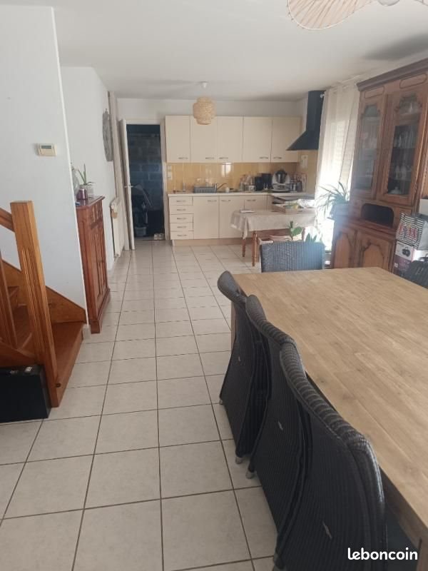 Maison à louer, 93m², Plouhinec