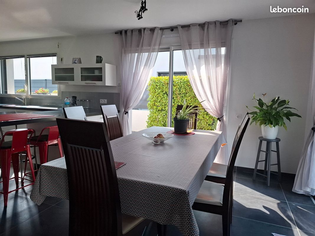 Maison à louer, 153m², Concarneau