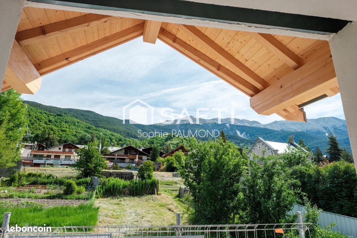 Maison à vendre, 92m², Saint-Chaffrey