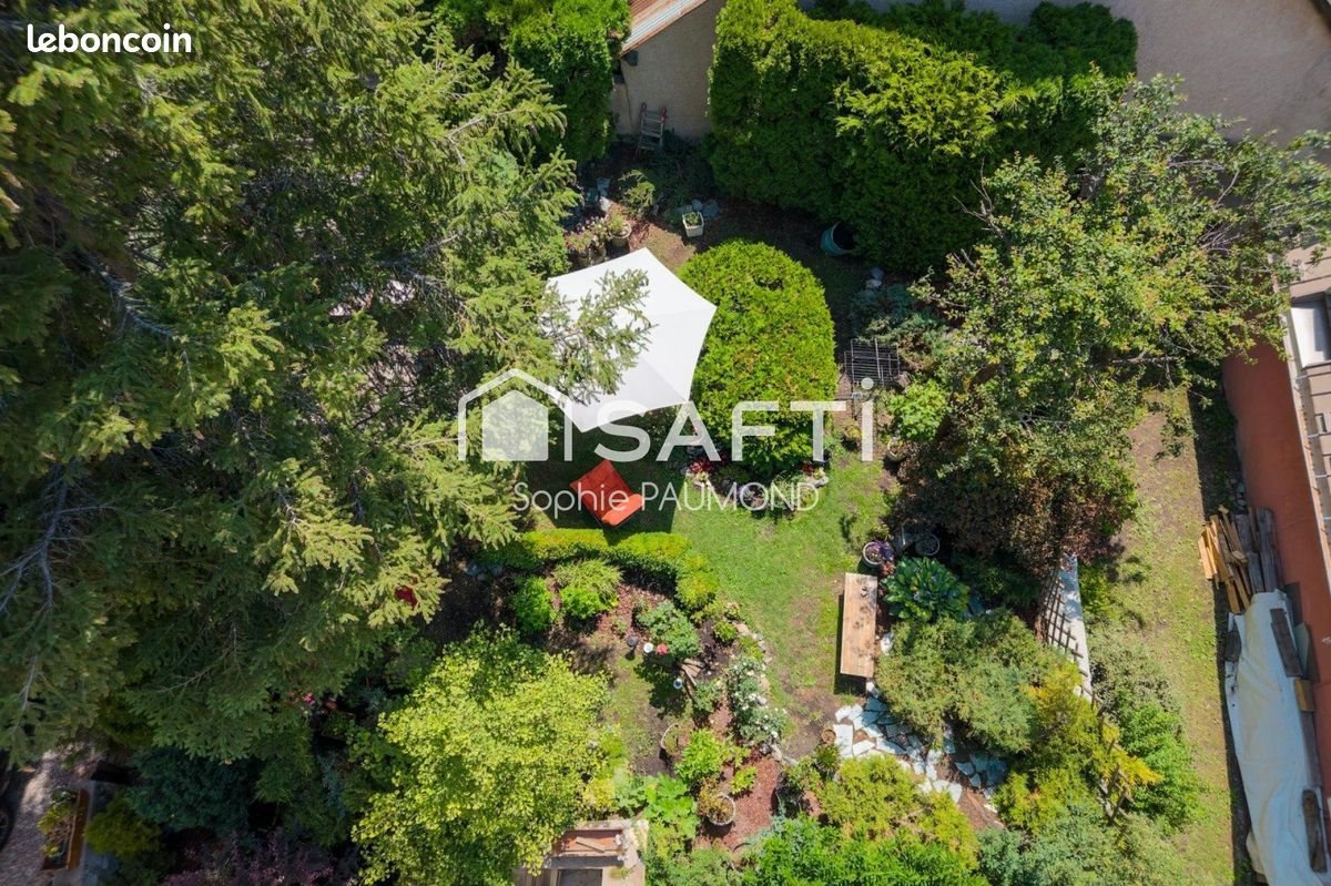 Maison à vendre, 248m², Saint-Chaffrey