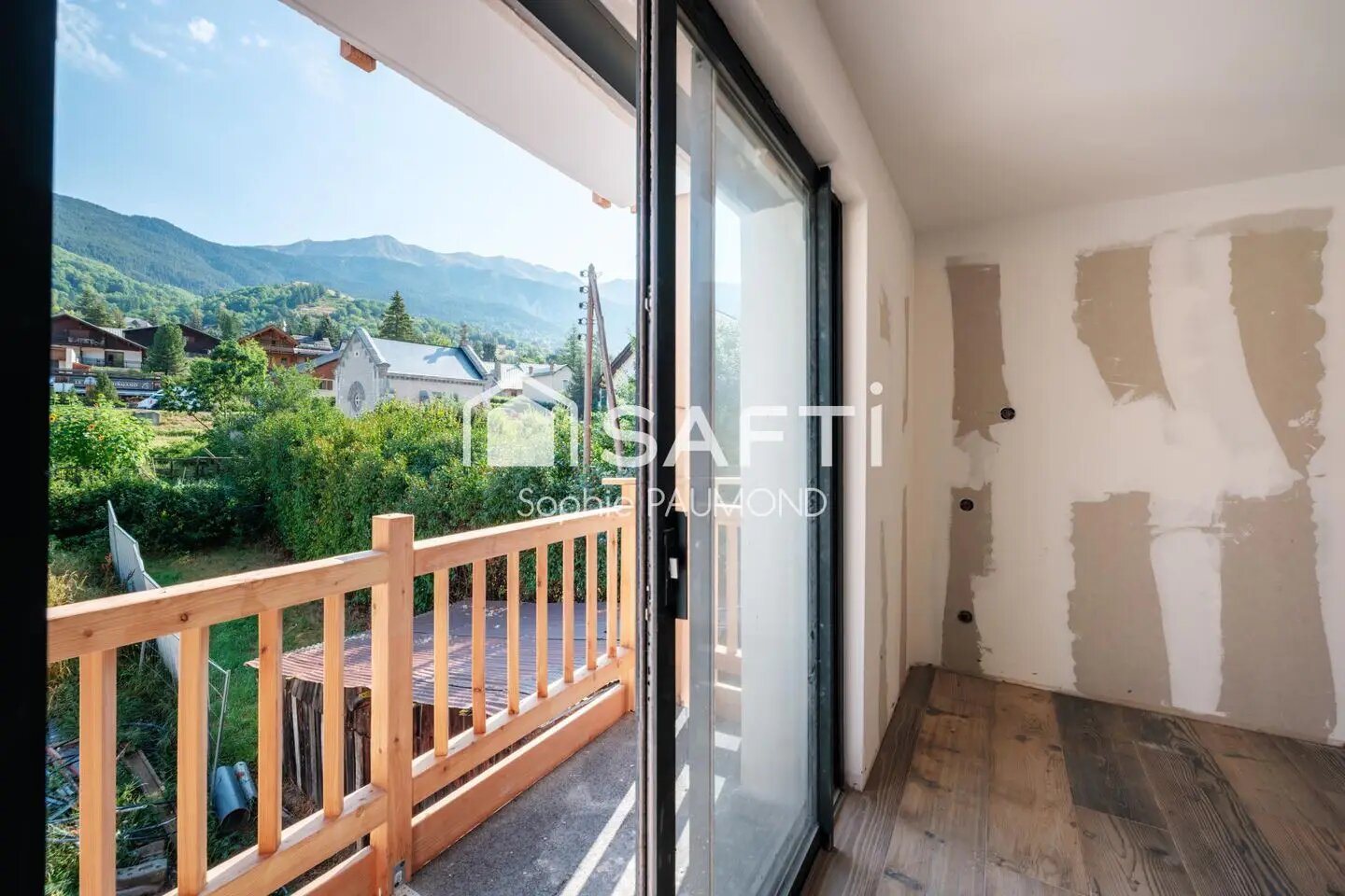 Maison à vendre, 101m², Saint-Chaffrey