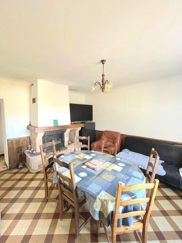 Maison à vendre, 5m², Misson