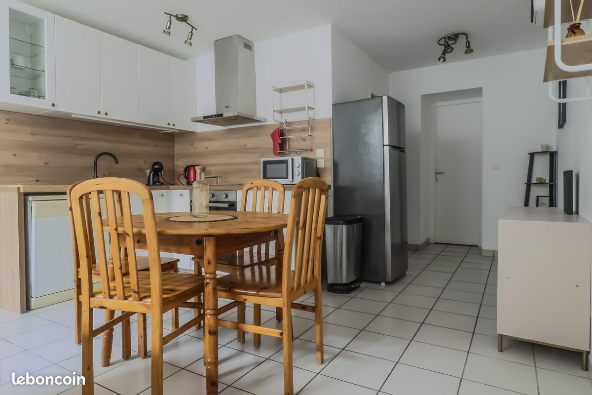 Appartement à louer, 44m², Pau