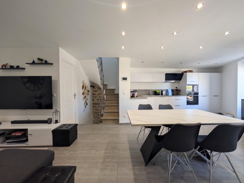 Maison à vendre, 2m², Alignan-du-Vent