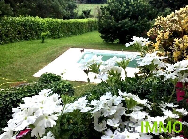 Maison à vendre, 280m², Saint-Vincent-de-Barrès