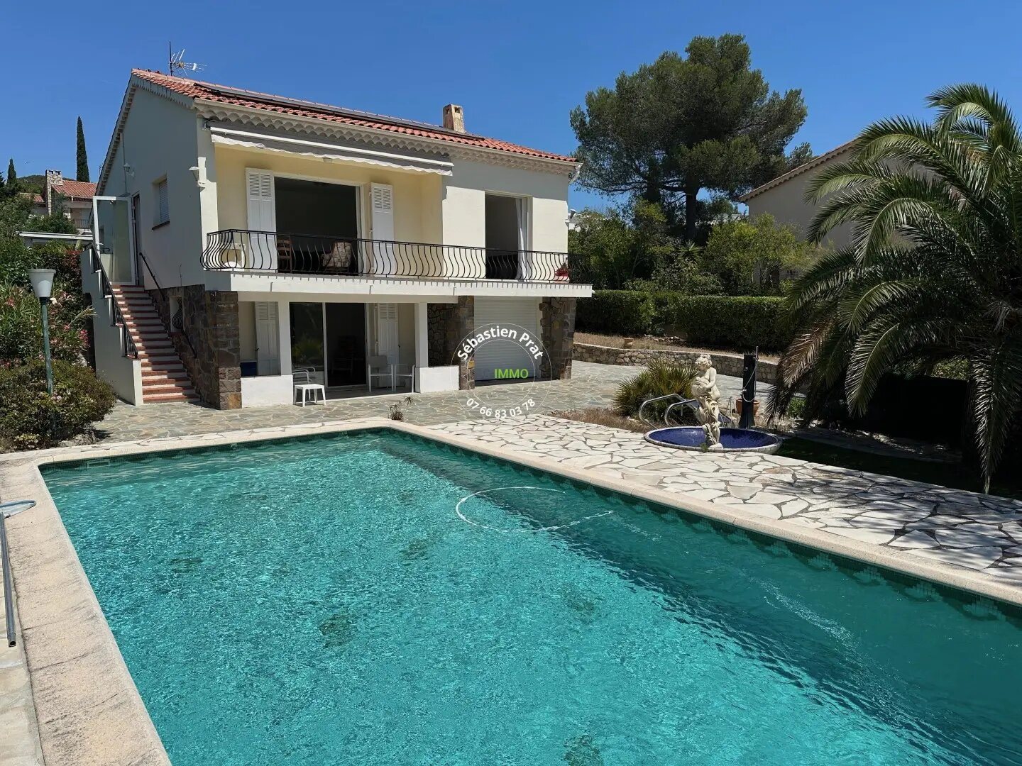 Maison à vendre, 137m², Saint-Raphaël