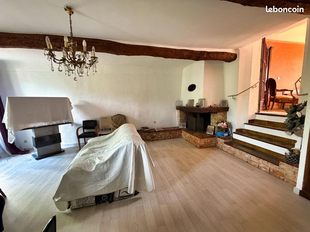 Maison à vendre, 186m², Correns