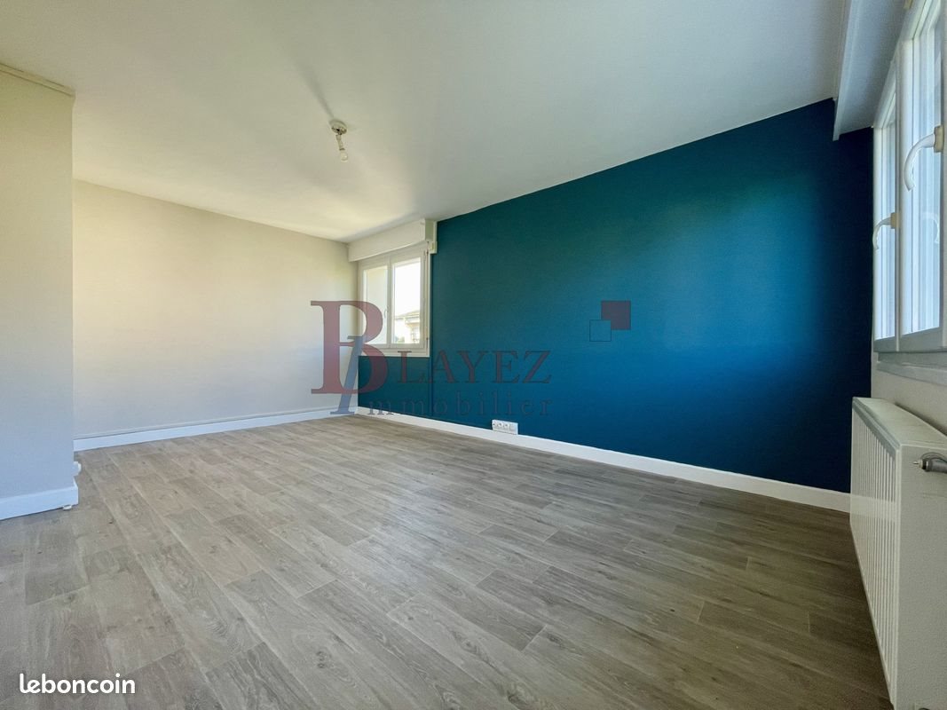 Appartement à louer, 34m², Ussel