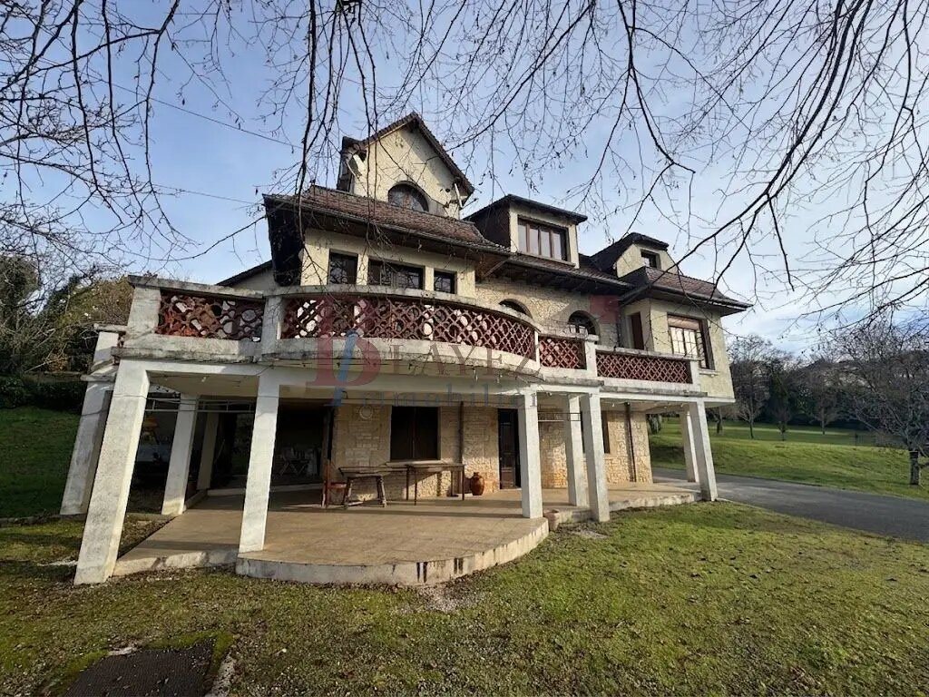 Maison à vendre, 260m², Beynat