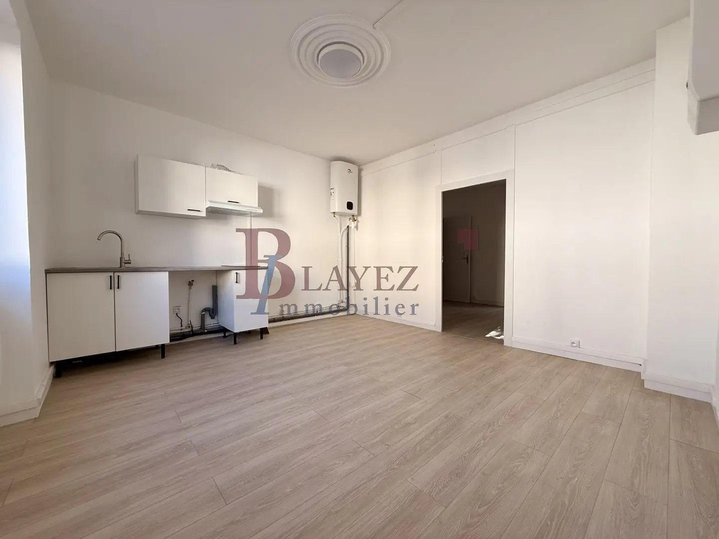 Appartement à louer, 32m², Merlines