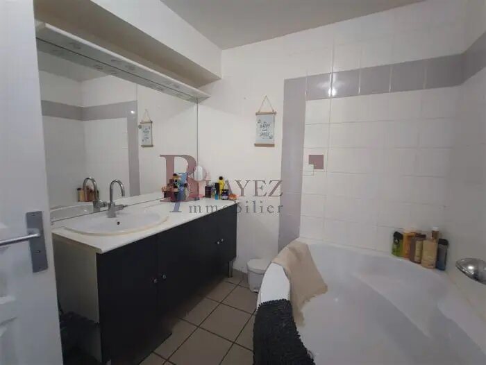 Appartement à louer, 80m², Ussel