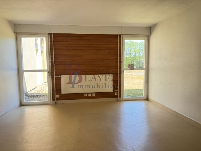 Appartement à vendre, 3933m², Égletons