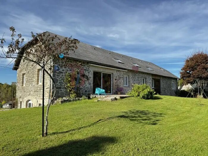 Maison à vendre, 324m², Égletons