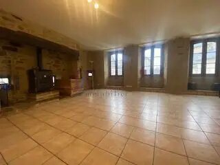 Appartement à louer, 97m², Treignac
