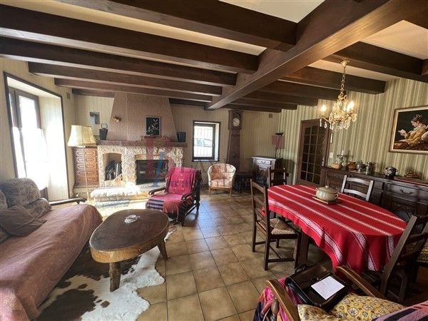 Maison à vendre, 162m², Argentat