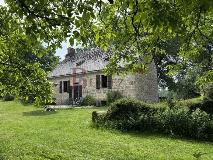 Maison à vendre, 160m², Marcillac-la-Croisille