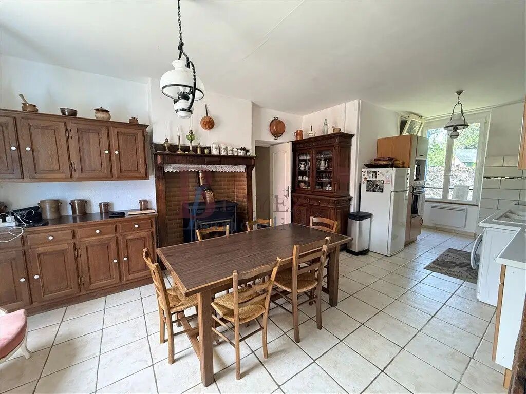 Maison à vendre, 160m², Saint-Setiers