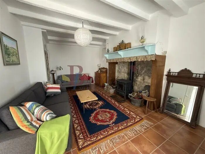Maison à vendre, 147m², Saint-Setiers