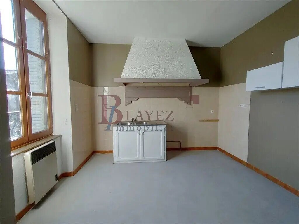 Maison à vendre, 86m², Sornac