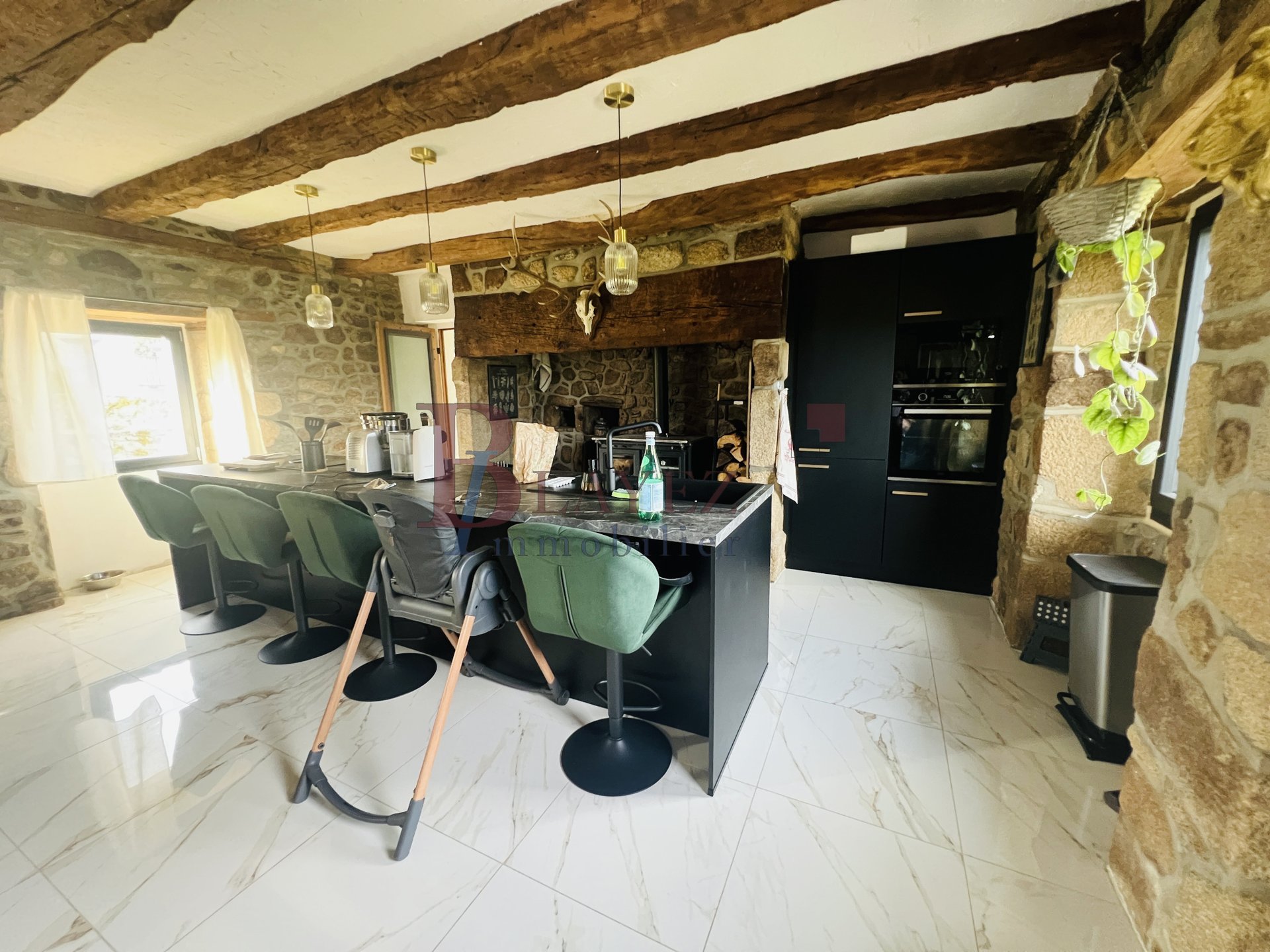 Maison à vendre, 100m², Saint-Martial-de-Gimel
