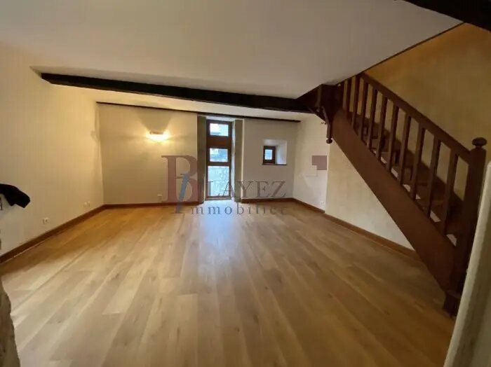 Appartement à louer, 47m², Ussel