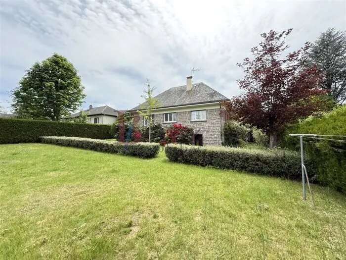 Maison à vendre, 130m², Bugeat