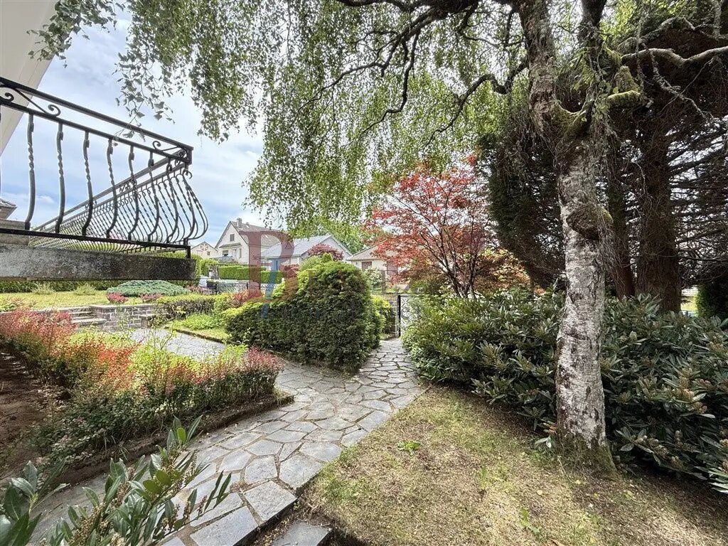 Maison à vendre, 130m², Bugeat