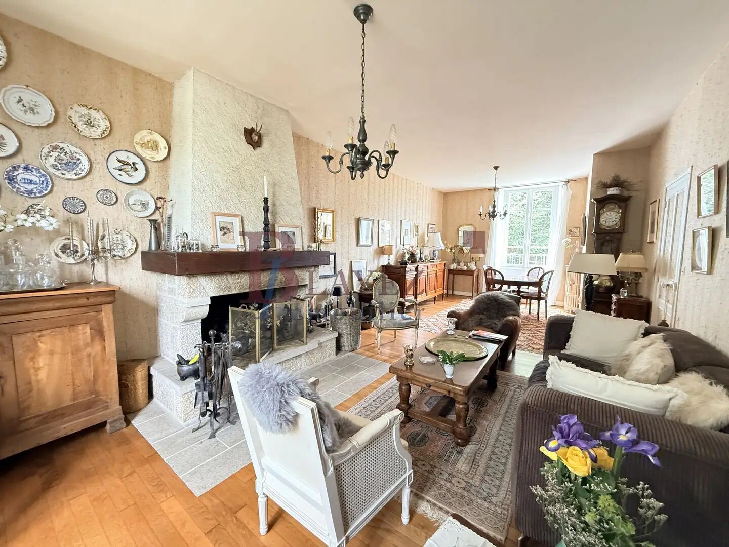 Maison à vendre, 157m², Bugeat