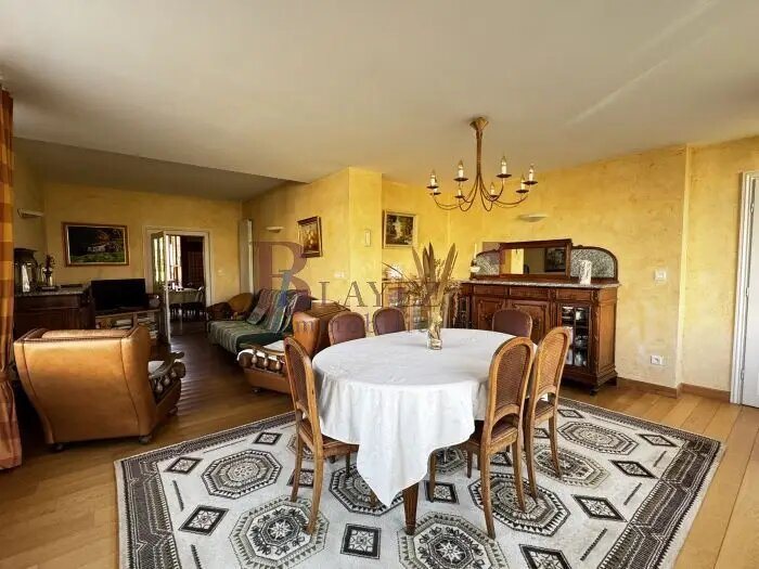 Maison à vendre, 150m², Saint-Priest-de-Gimel