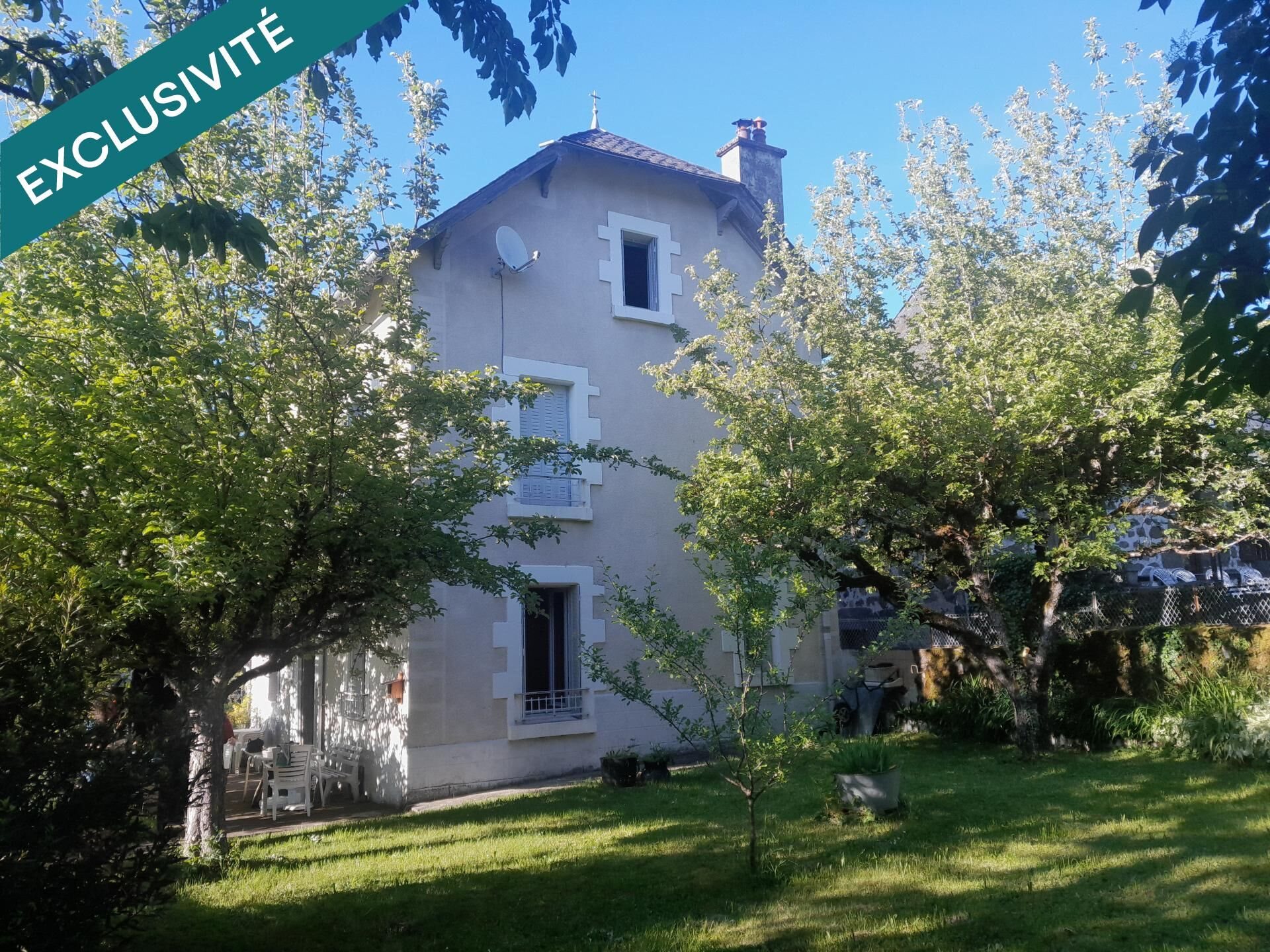 Maison à vendre, 120m², Vic-sur-Cère