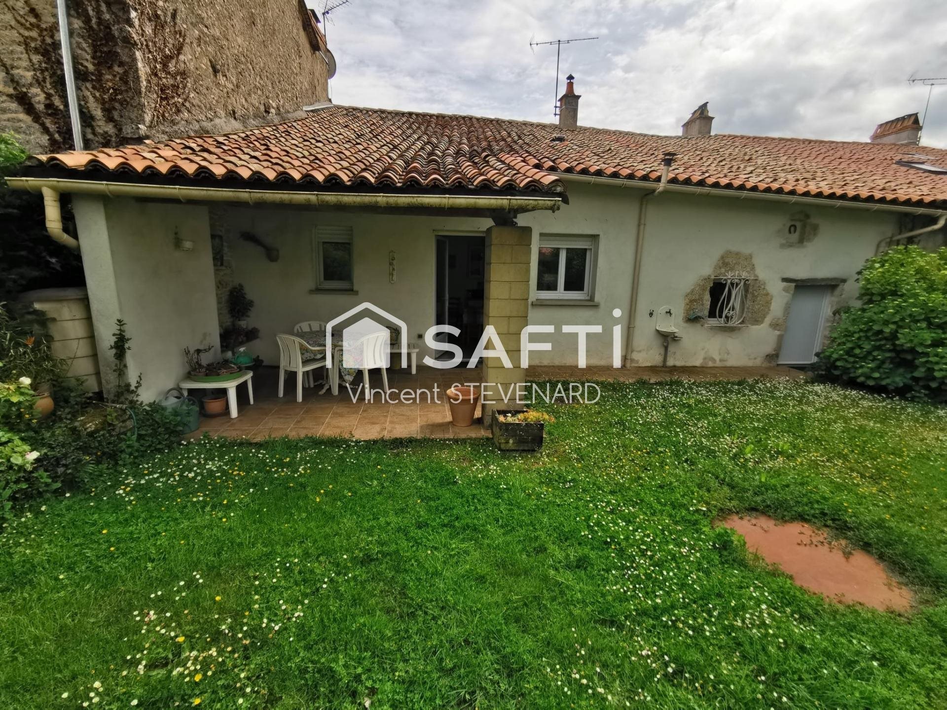 Maison à vendre, 88m², Limalonges