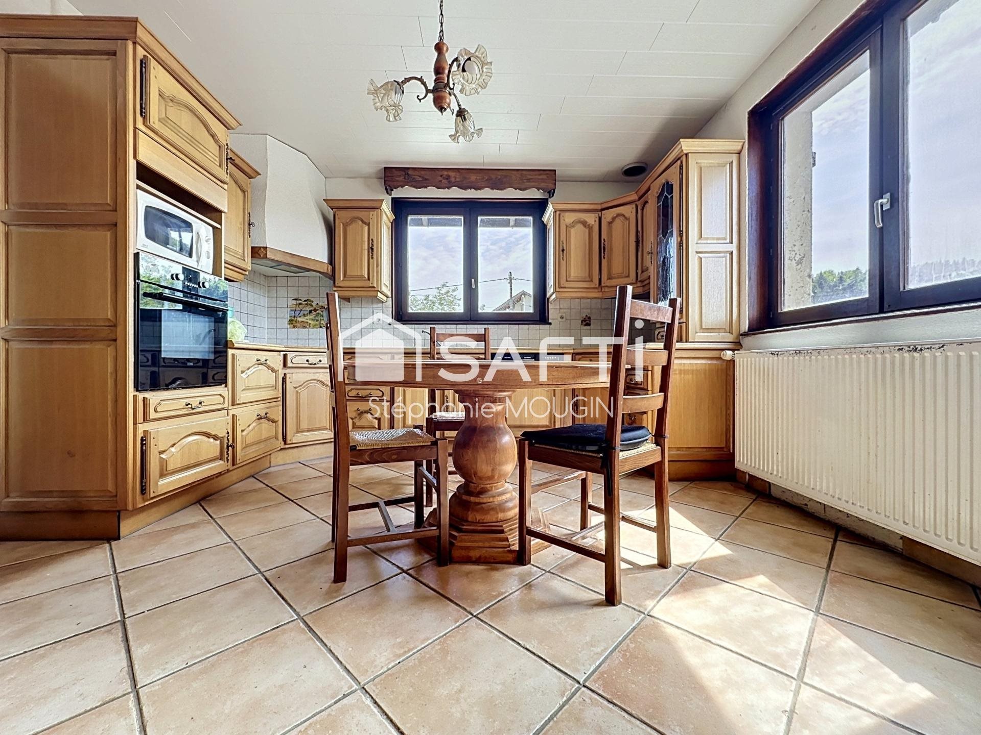Maison à vendre, 164m², Montandon