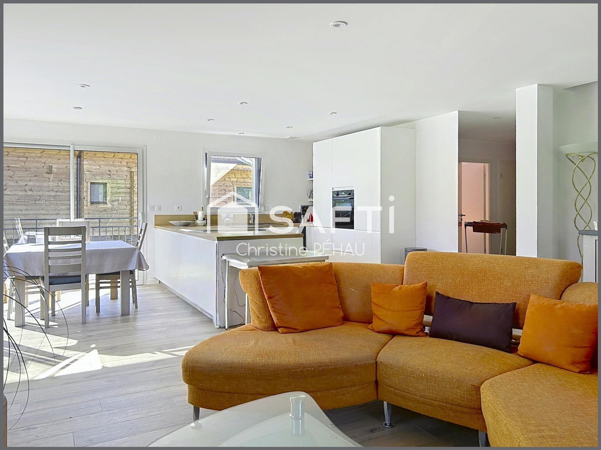 Maison à vendre, 133m², Jougne