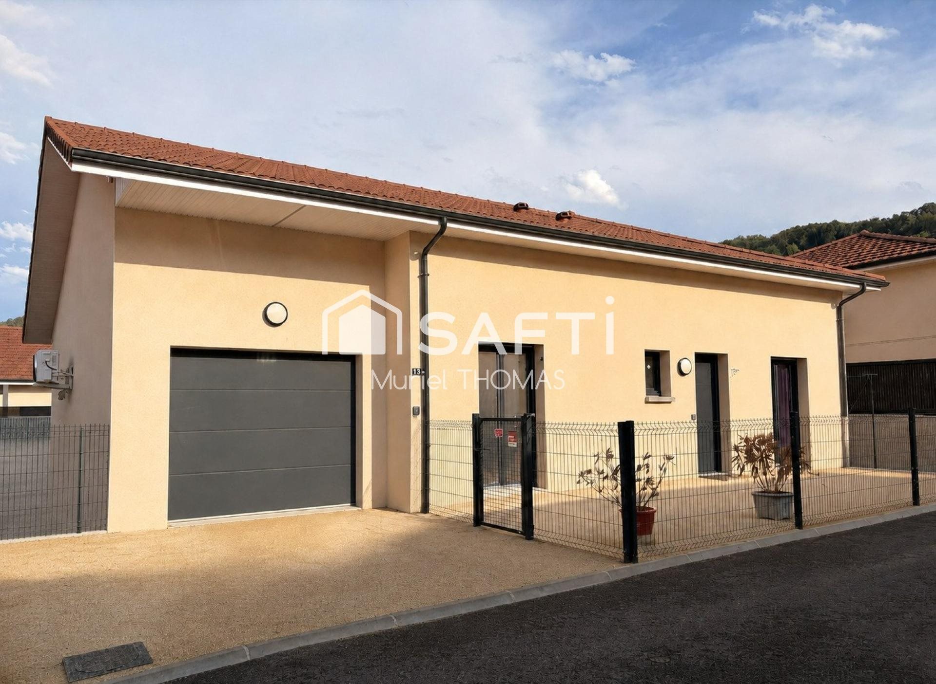 Maison à vendre, 81m², Vignieu