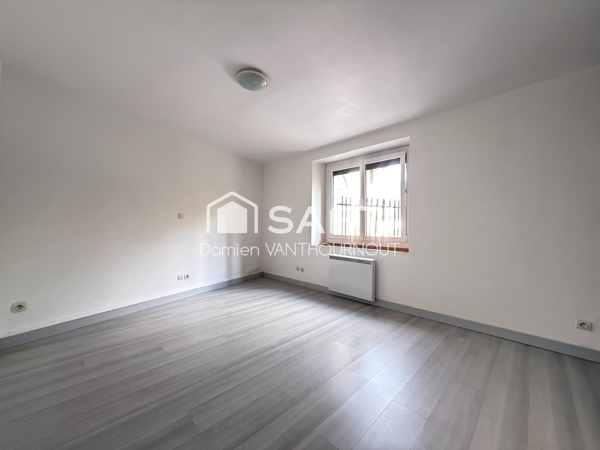 Appartement à louer, 28m², Saint-Etienne-de-Crossey