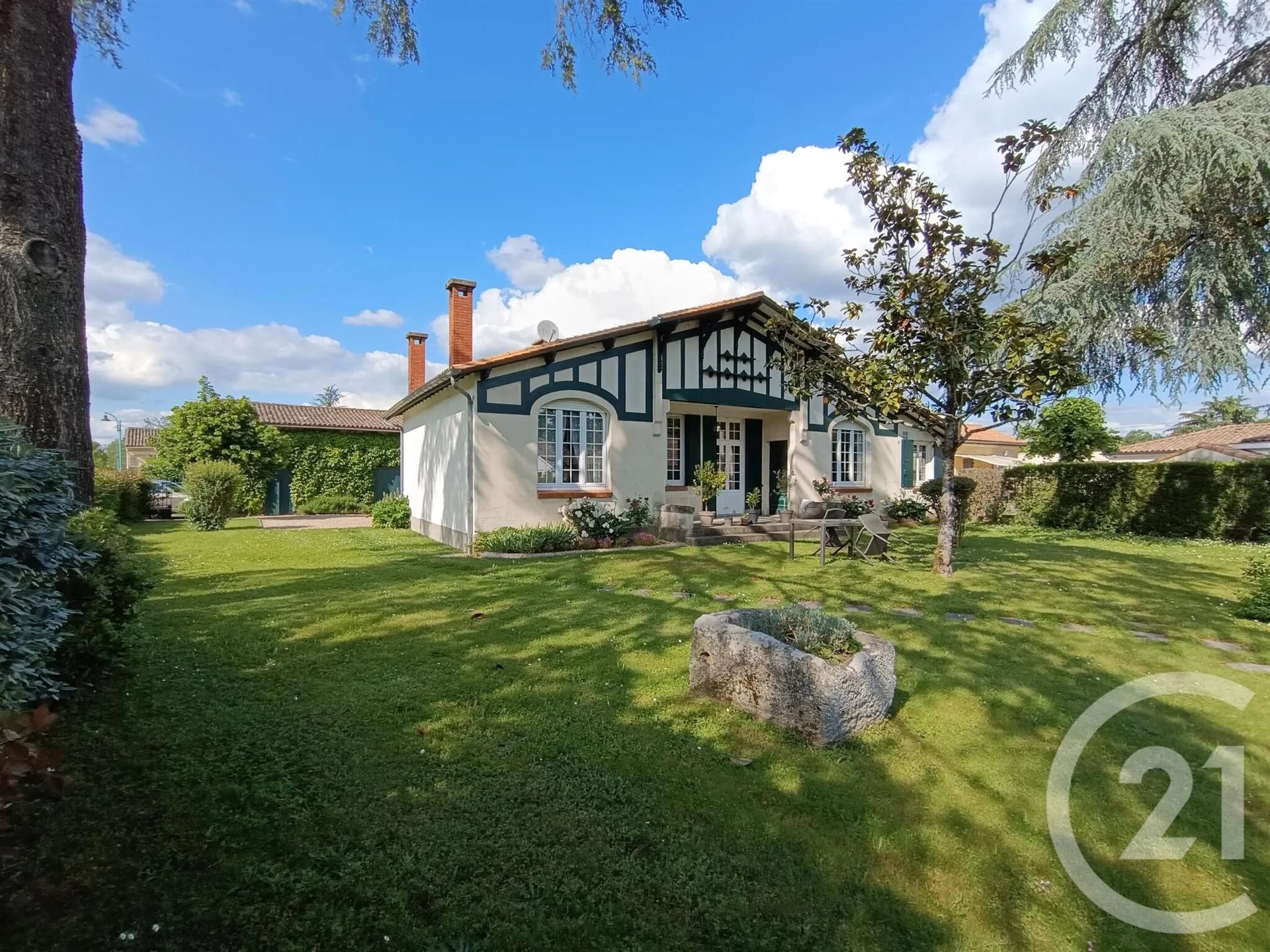 Maison à vendre, 159m², Saint-Seurin-sur-l'Isle
