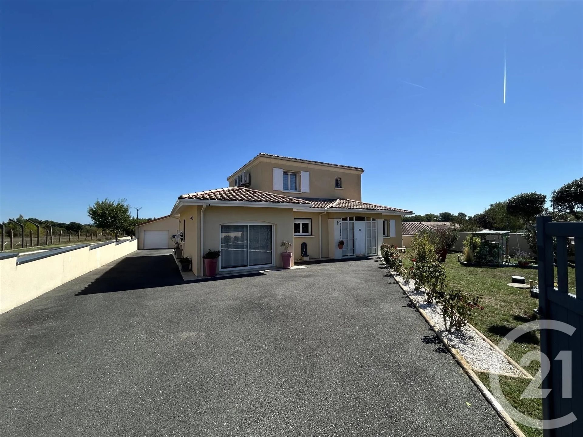 Maison à vendre, 149m², Saint-Martin-de-Laye