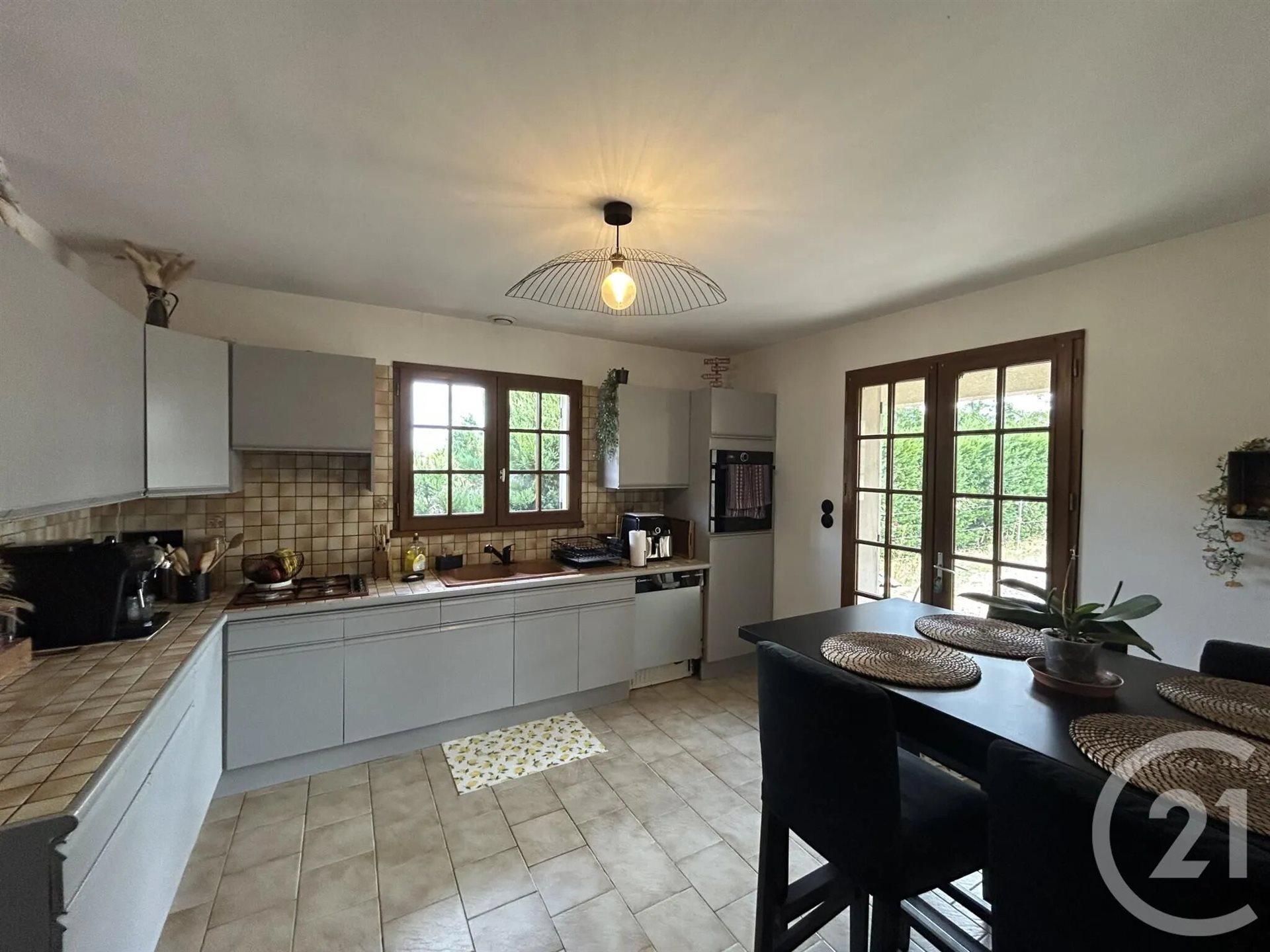 Maison à vendre, 205m², Les Eglisottes-et-Chalaures