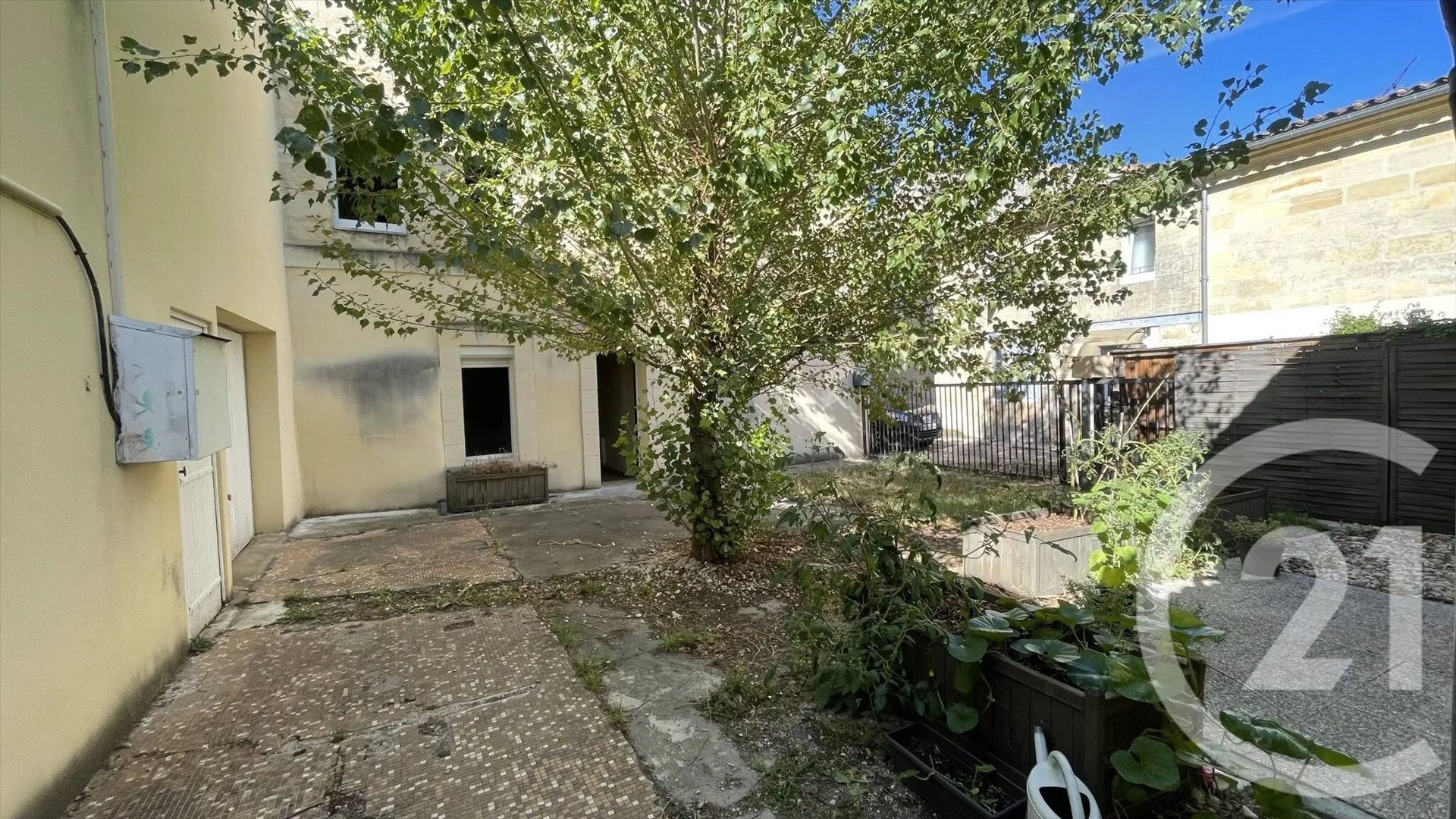 Maison à vendre, 115m², Saint-Médard-de-Guizières