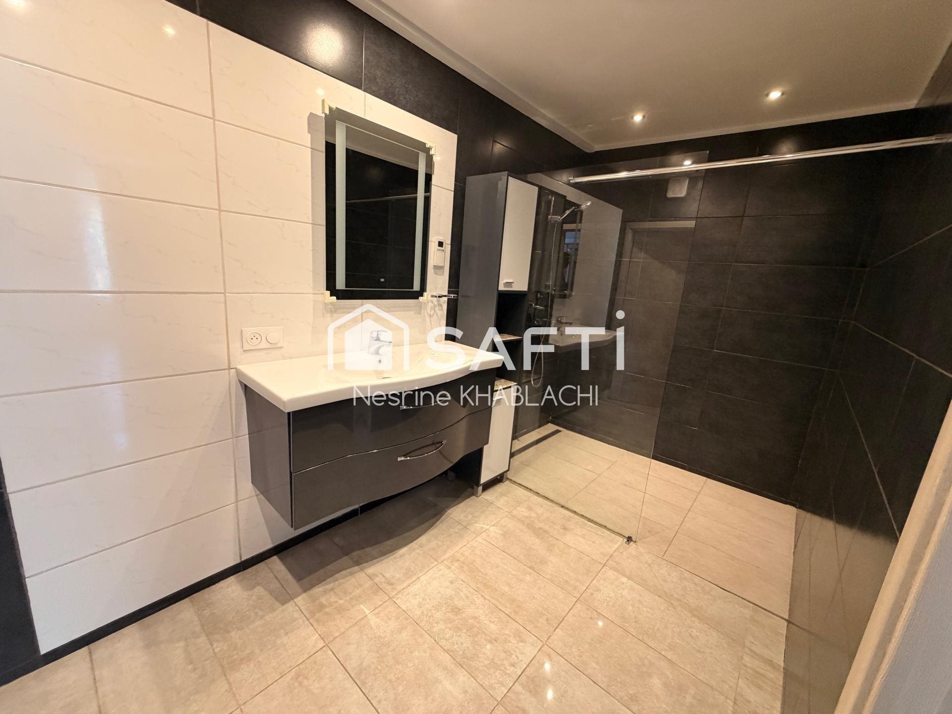 Appartement à vendre, 75m², Audun-le-Tiche