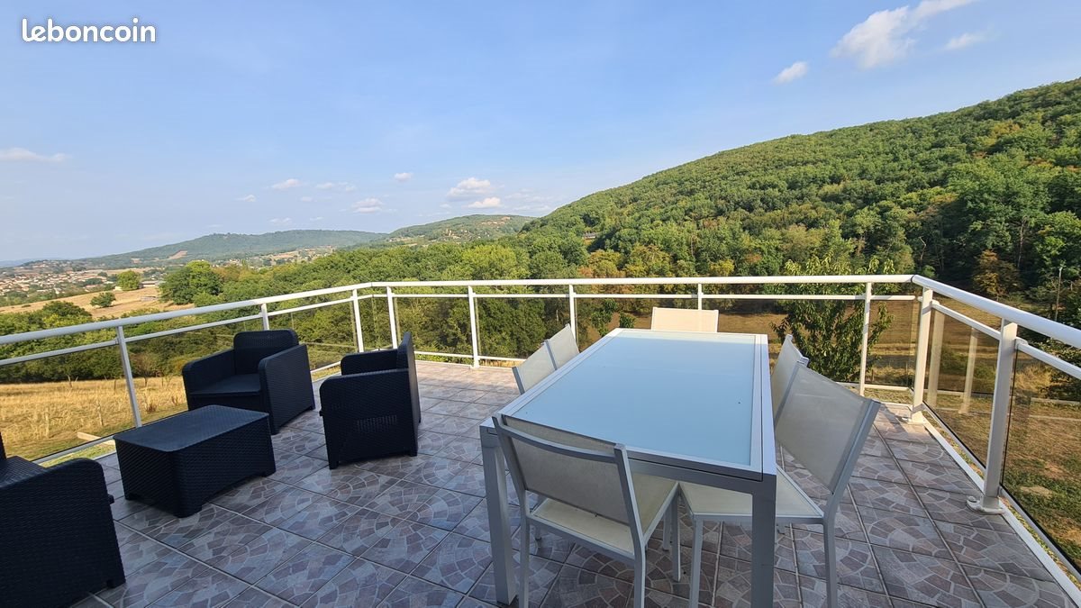 Maison à louer, 102m², Larche