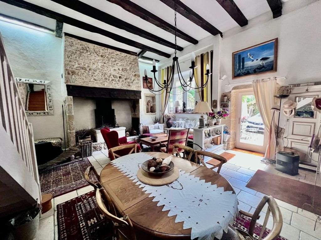 Maison à vendre, 193m², Cavagnac