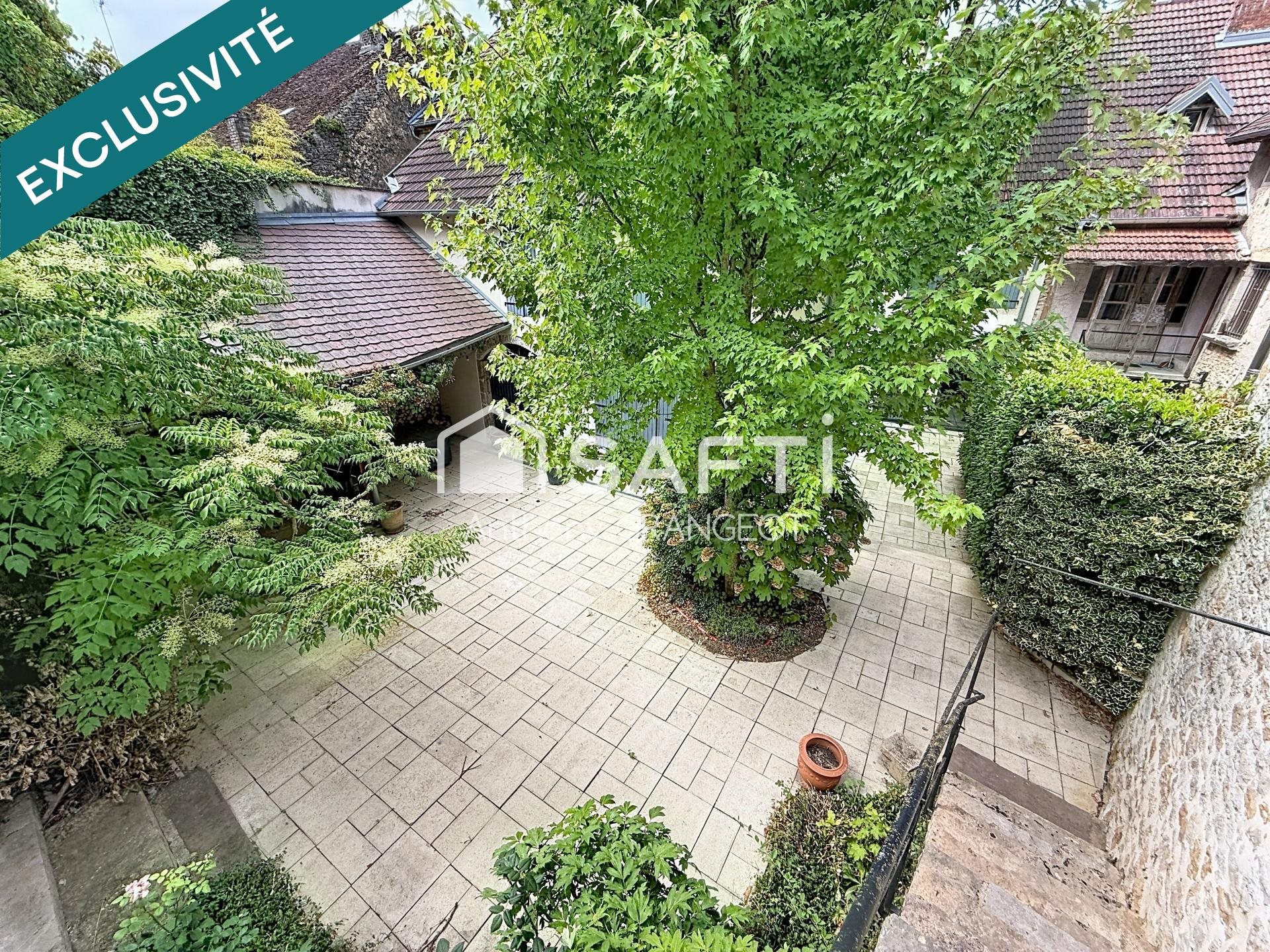 Maison à vendre, 273m², Jussey